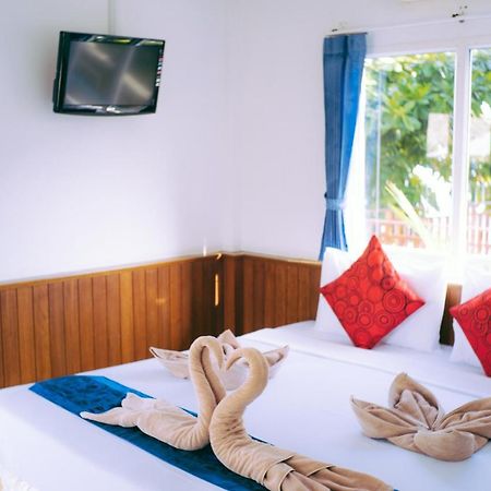 Amity Beach Resort Maret Esterno foto