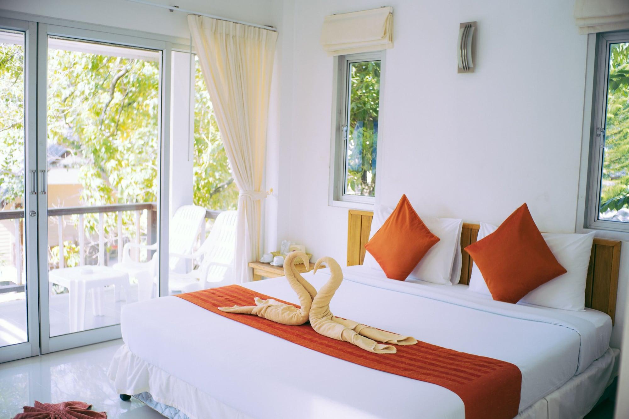 Amity Beach Resort Maret Esterno foto