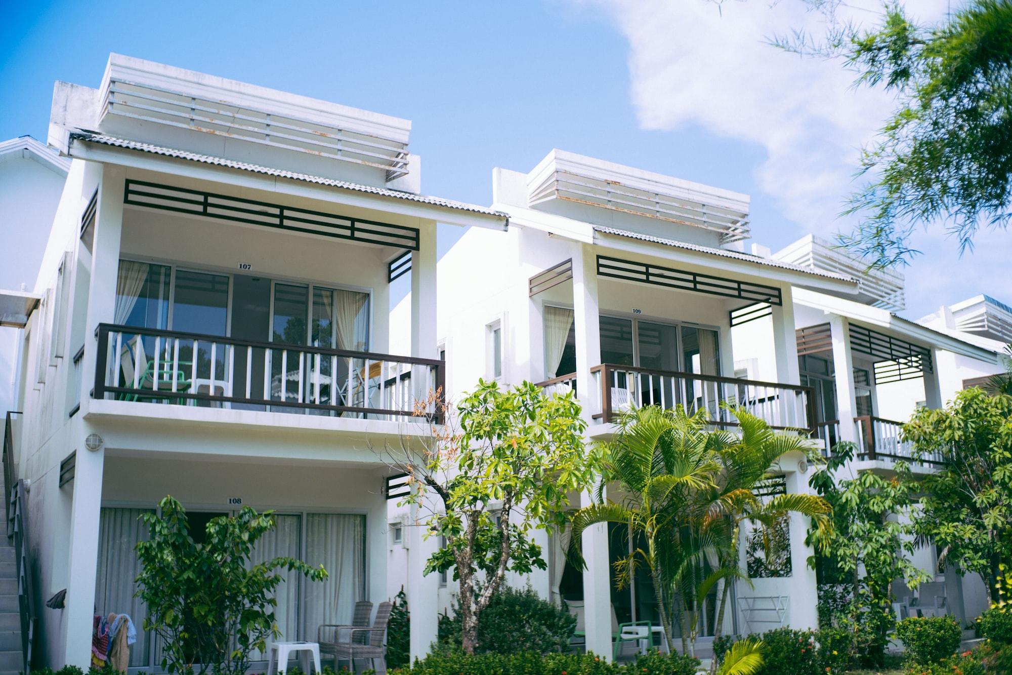Amity Beach Resort Maret Esterno foto