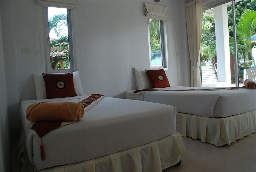 Amity Beach Resort Maret Esterno foto