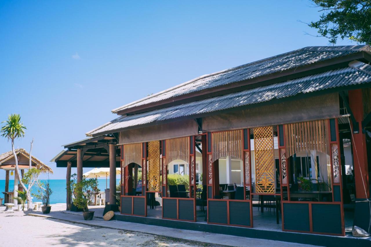 Amity Beach Resort Maret Esterno foto