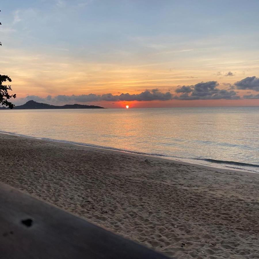 Amity Beach Resort Maret Esterno foto